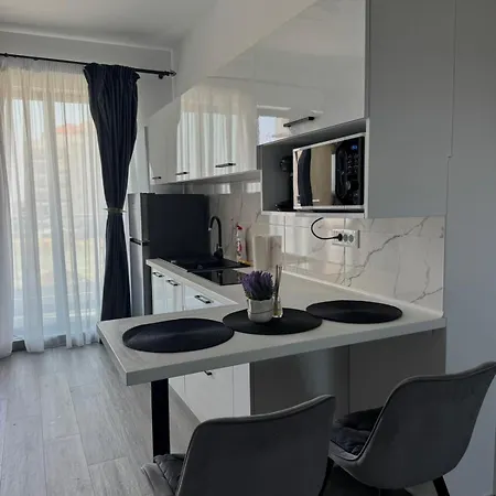 Nubia Sea View 3 קוסטינסטי